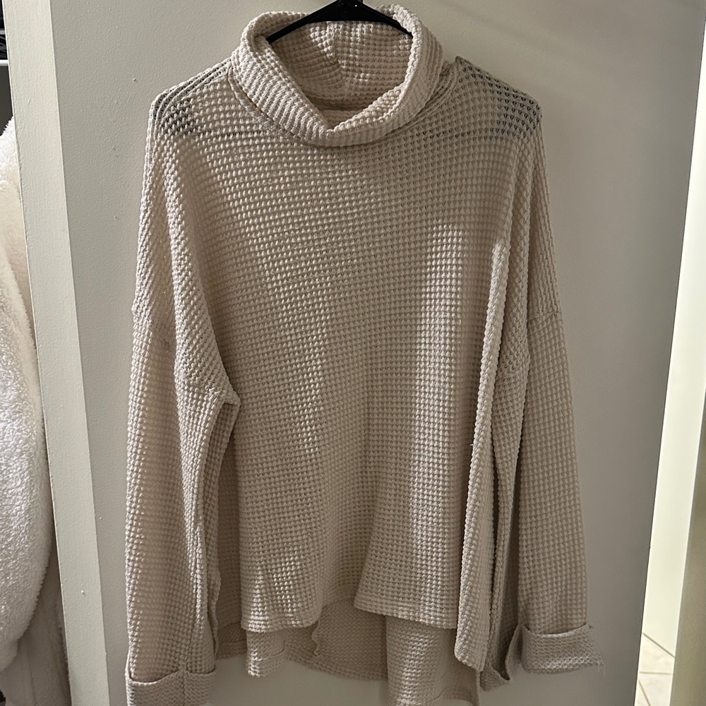 She + Sky Cream Textured Turtleneck Sweater